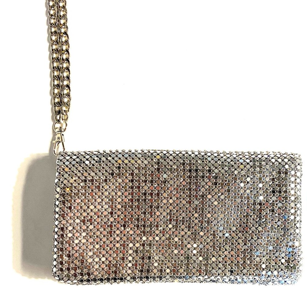 NWOT Silver Mesh Wristbag